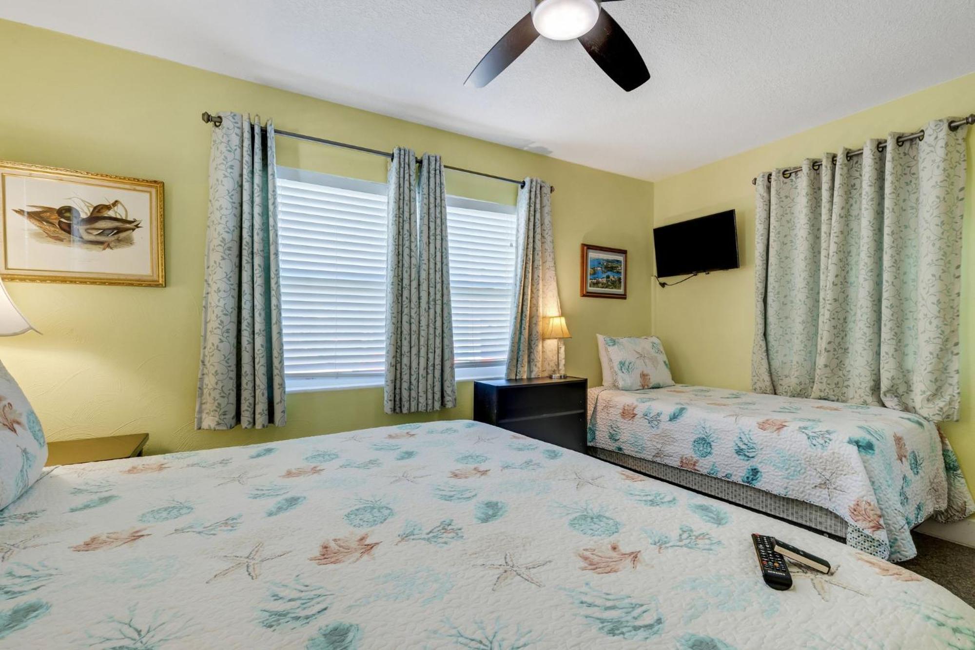 Captain Clearwater Beach Exterior photo